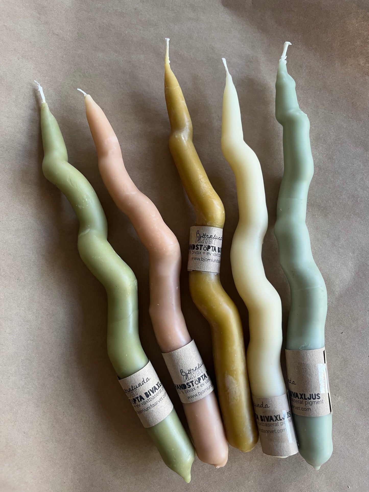 Beeswax candle knotty Thunder